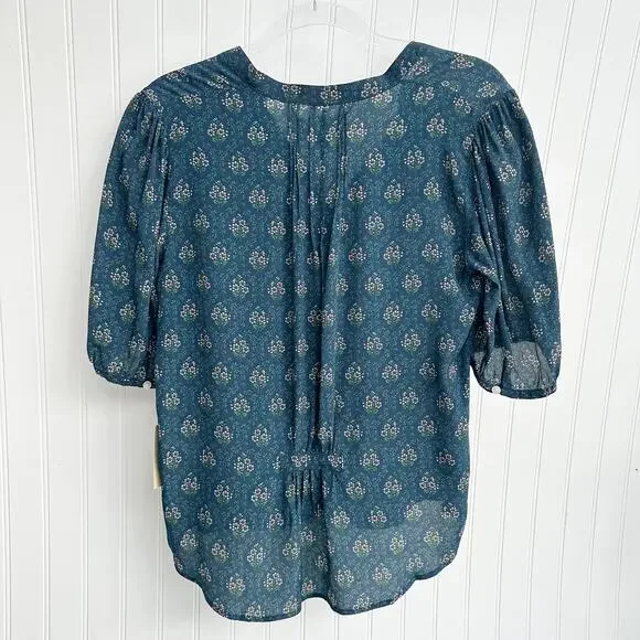 Trovata Blue Floral 3/4 Sleeve Button Down Blouse - Picture 3 of 7